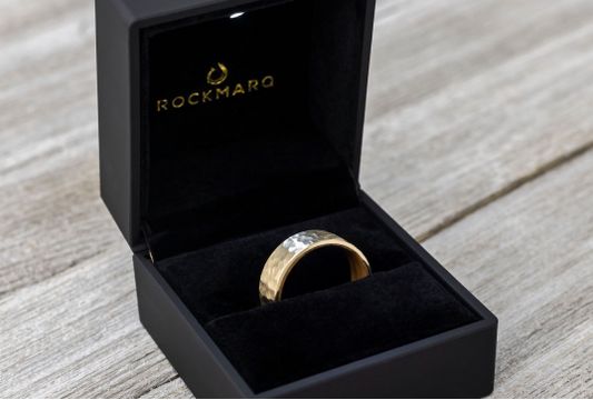 Elevating Your Wedding Band Experience with Free Customization and Engraving Services for Manly Men